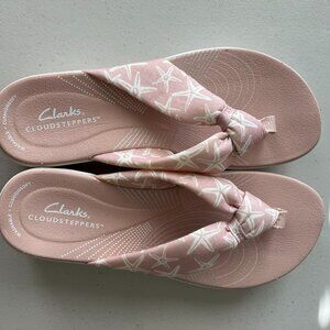 Clarks Cloudsteppers Arla Glison Sandals – NIB – Size 7M